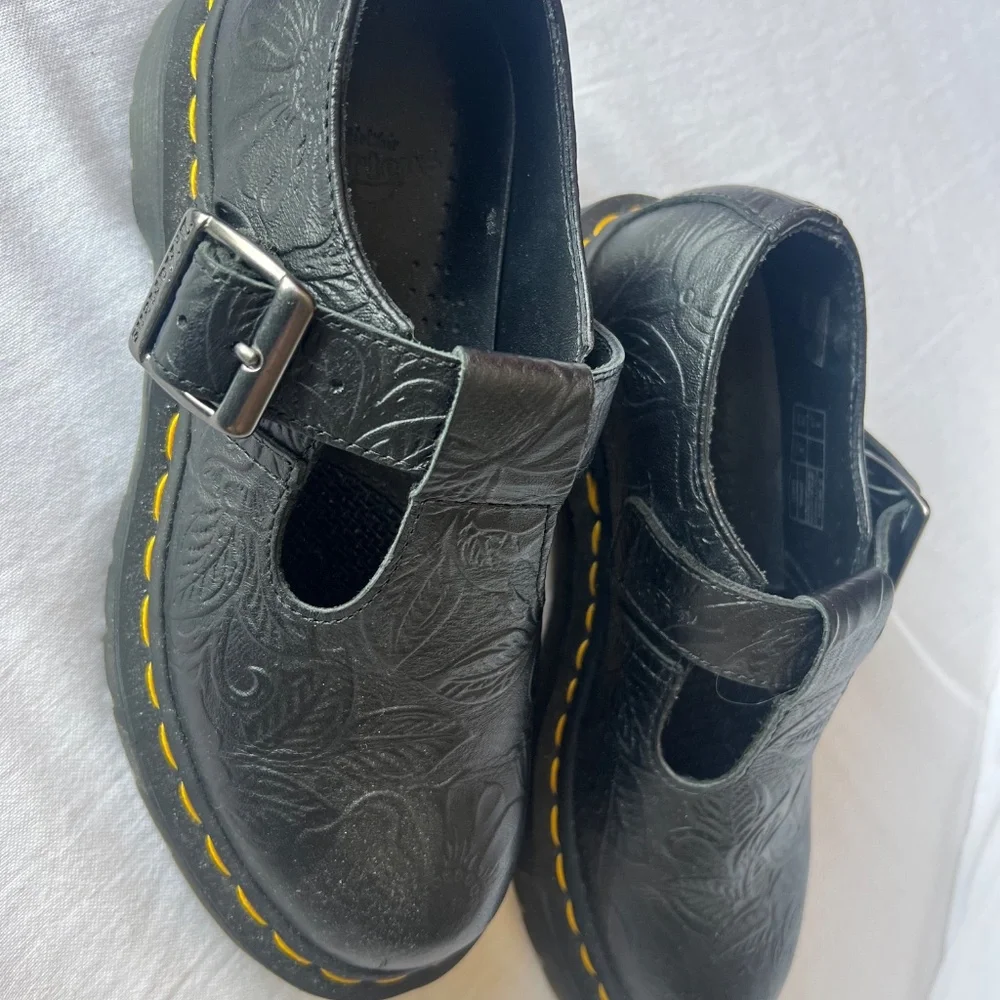 Doc Marten Mary Jane Black - Picture 2 of 3